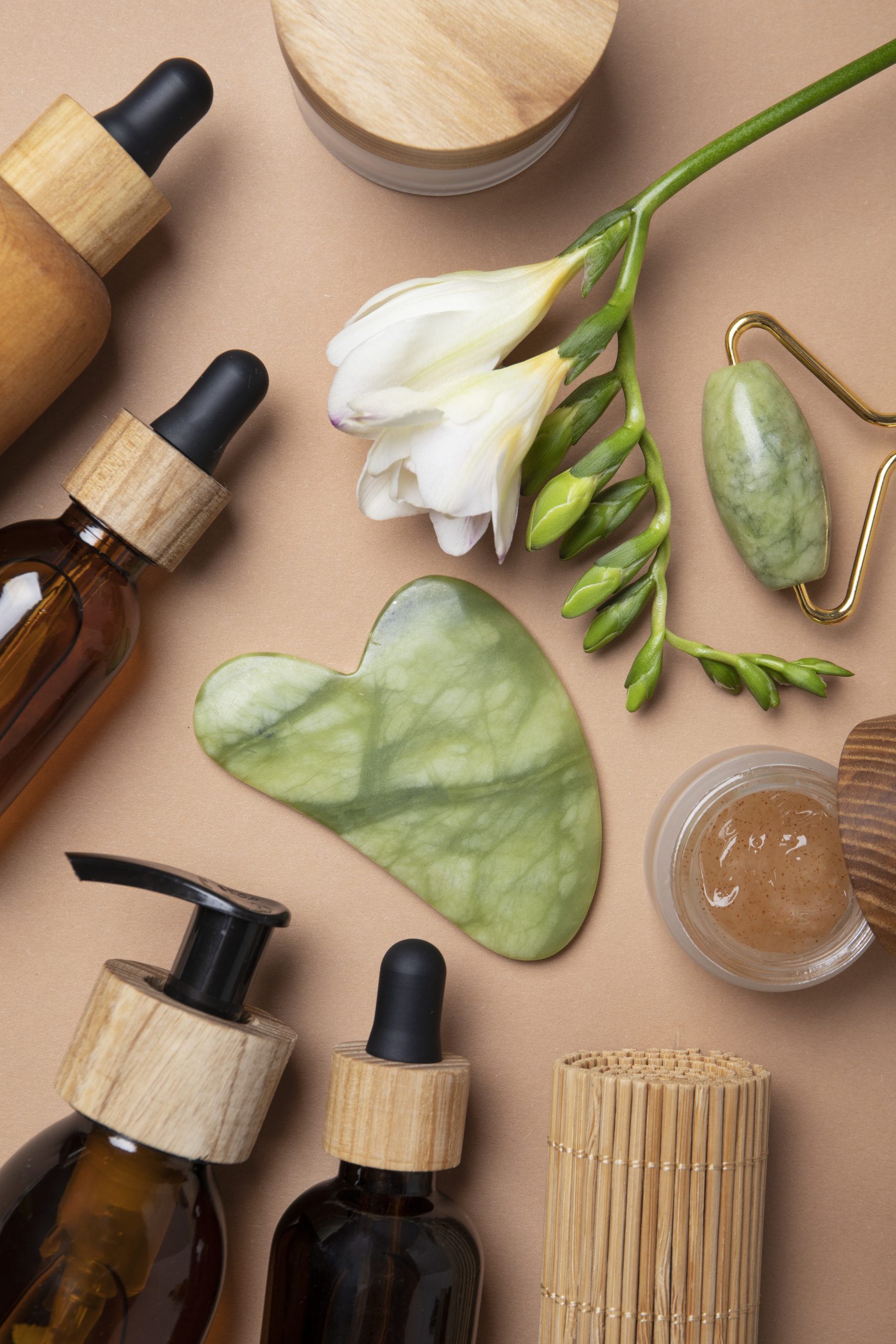 flat-lay-gua-sha-care-products-arrangement